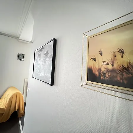 Mon Spacieux Parking Un-sejour-a-part Apartment Saint-Julien-les-Metz