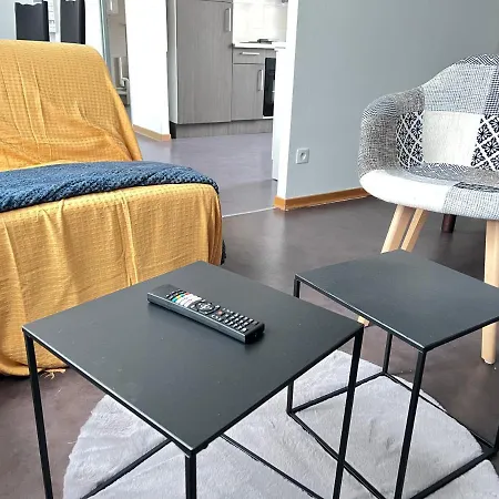 Mon Spacieux Parking Un-sejour-a-part *