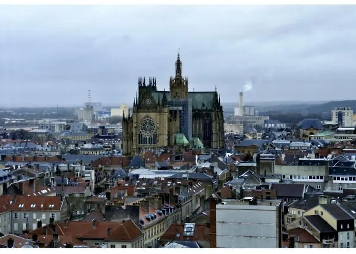 Mon Spacieux Parking Un-sejour-a-part