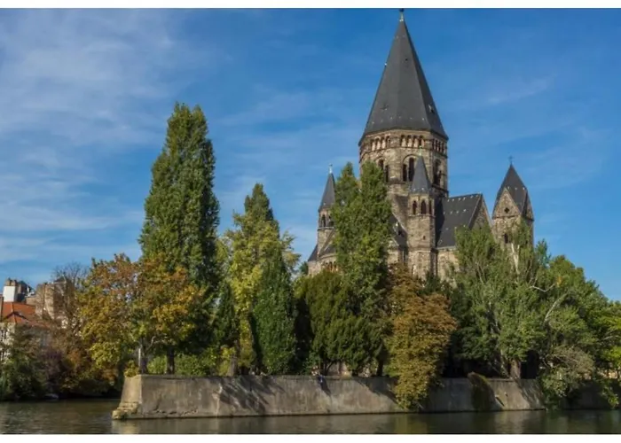 Mon Spacieux Parking Un-sejour-a-part アパート Saint-Julien-lès-Metz